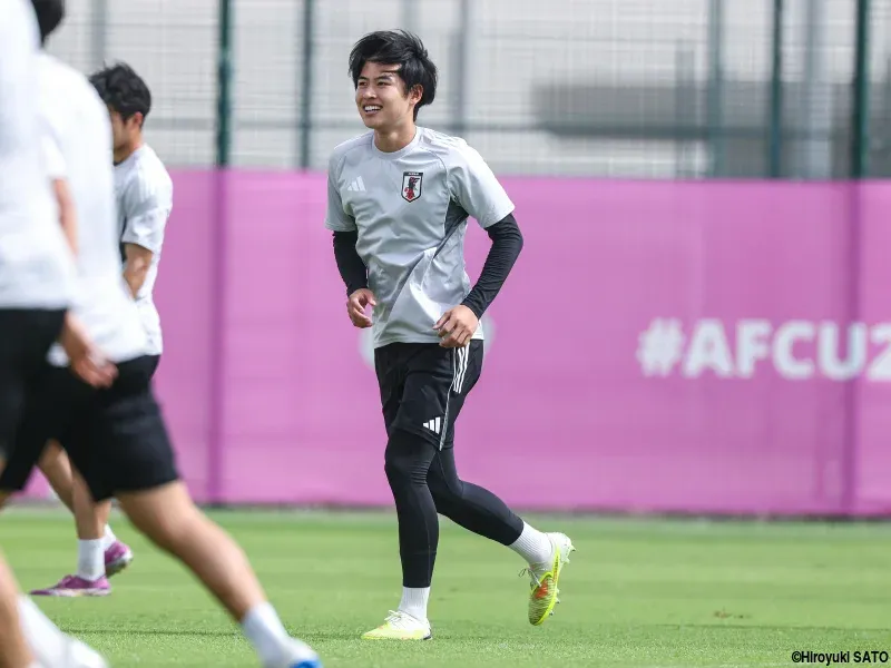 休闲游戏平台-半决赛受伤被换下的日本U23主力中卫市原吏音决定带伤出战